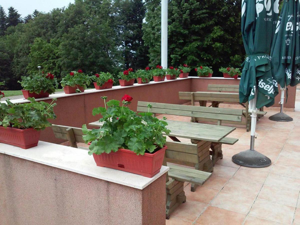 Mrakovica Hotel Monument المظهر الخارجي الصورة